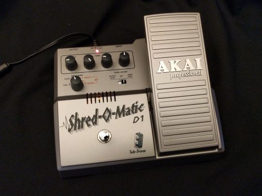 Akai Shred-O-Matic D1 Tube Distortion Effect Pedal in BOX FX Solid-State Diode Hybrid