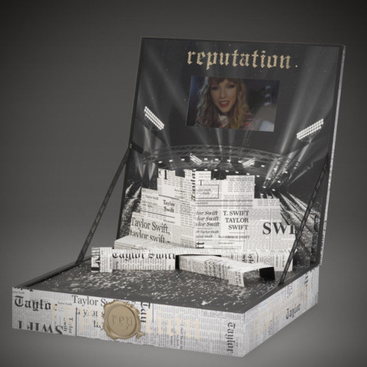 再々値下げ【Taylor Swift】Reputation VIPツアー BOX Taylor Swift Reputation Tour VIP Box - ALL items (+2 rep