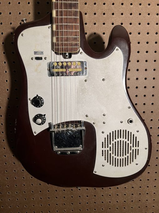 John Hiatt Owned Vintage 60's Silvertone w/ Built In Amplifier!