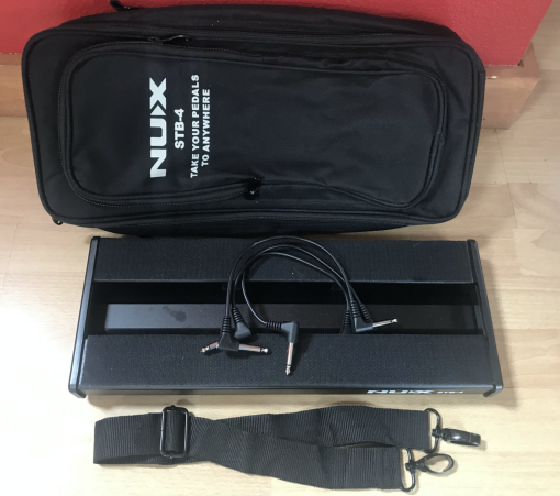 NUX STB-4 Pedalboard Effects Pedal Board w/ soft gig bag case & strap