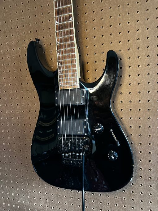 2006 Jackson DKMG Dinky Metallic Black Electric Guitar & OHSC - EMG's 81 / 85 - Floyd Rose / MIJ w/ setup!