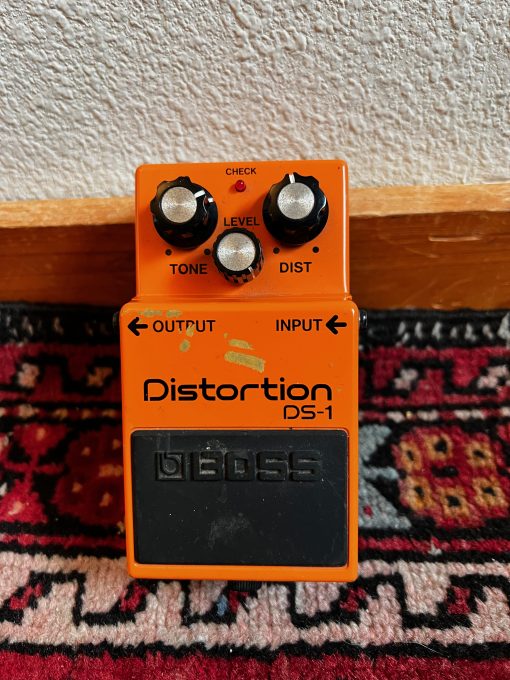 Boss DS-1 Distortion Guitar Effects Pedal - 2007