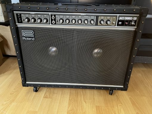 Vintage 1989 Roland JC-120 Jazz Chorus Guitar Amplifier