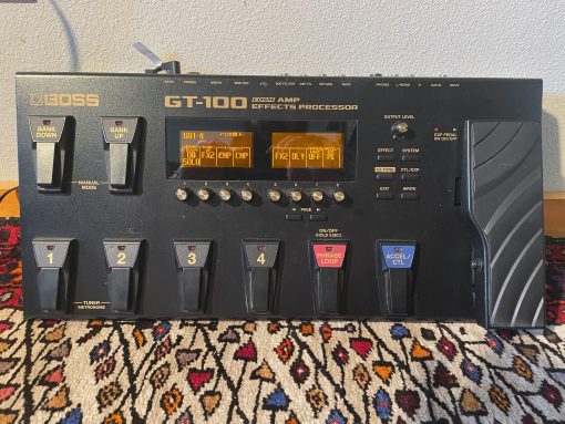 Boss GT-100 Effects Processor w/ Gator Carrying Case Gig Bag & Power Supply