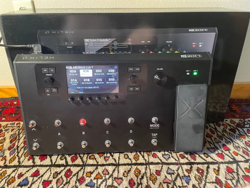 Line 6 Helix LT w/ Gator Carrying Case Gig Bag / CEBA extras / Original Box & Papers