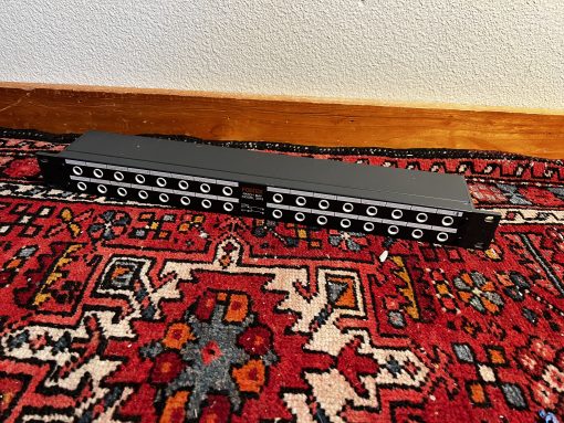 Fostex 3013 1/4" TS 16 x 16 Normalled Patch Bay