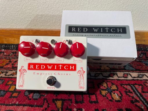 Red Witch Empress Deus Chorus Vibrato Pedal - in Near Mint Condition