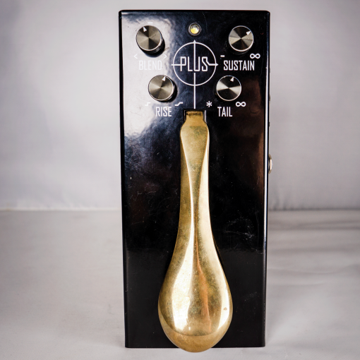 Gamechanger Plus Sustain Effect Pedal w/ Box in Near Mint Condition