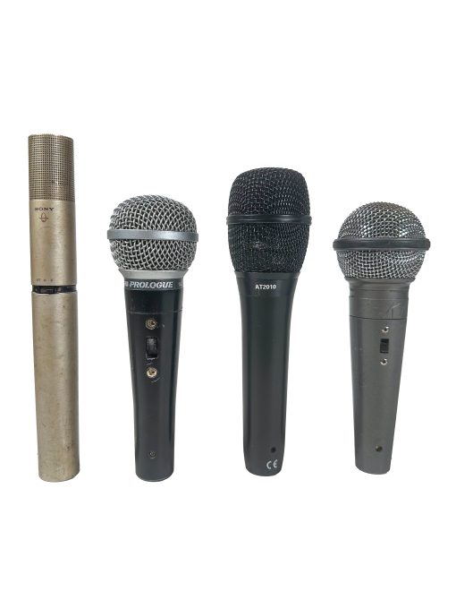 4 - Microphones = AT2010 / Shure 14L / Sony ECM-22P / Fostex Dynamic