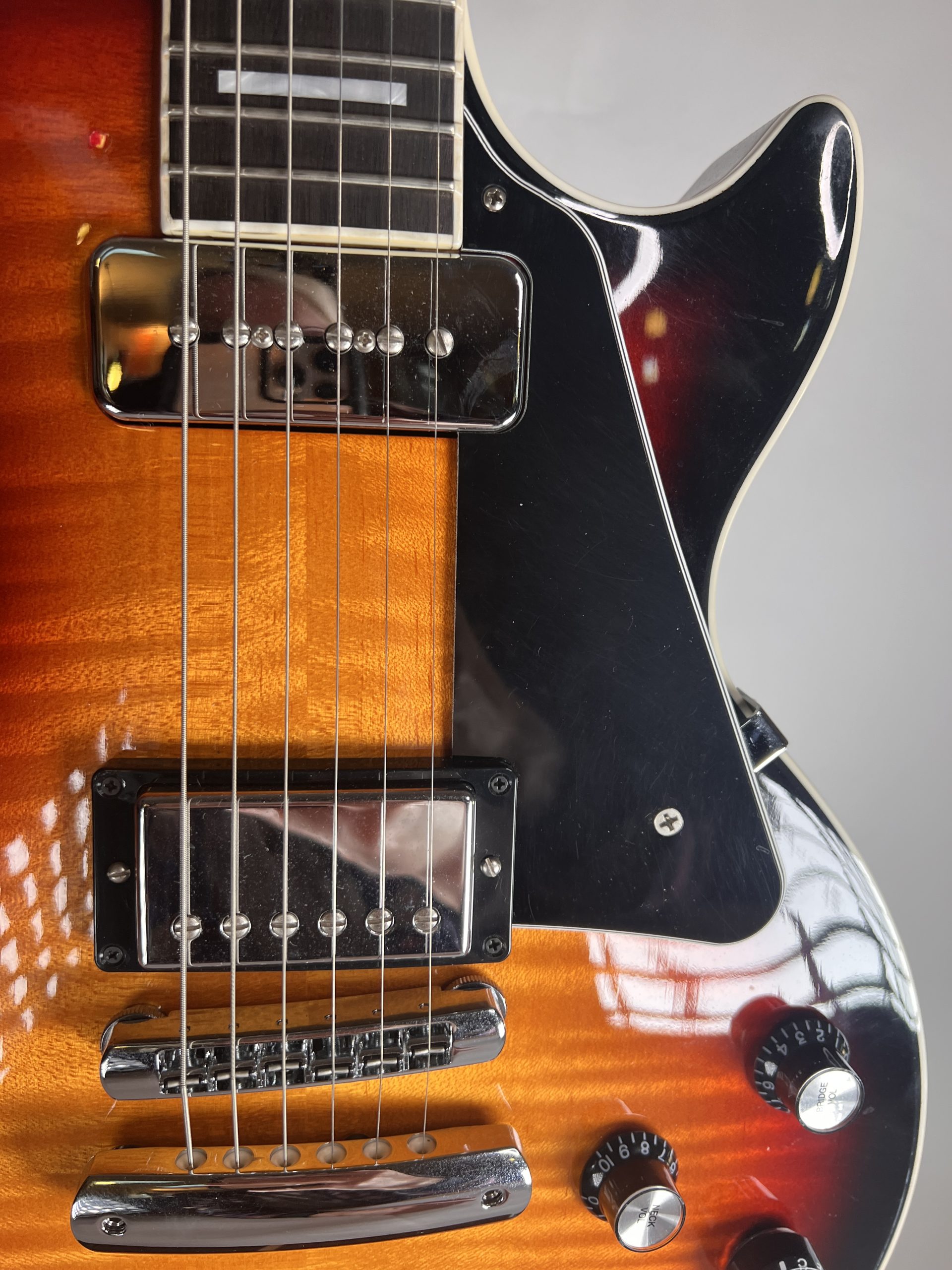 Gibson Les Paul Standard Limited Edition Fireball 2011 P90 Hum Piezo Tunings - Image 4